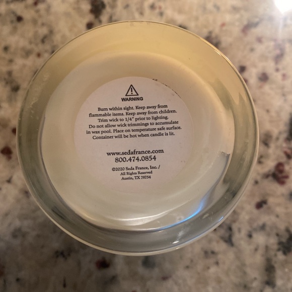Seda France Candle - Picture 2 of 3